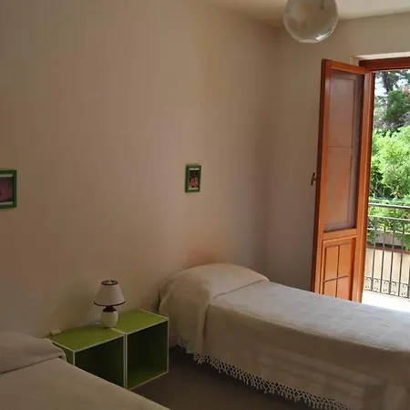 Holiday home Super View Mandra Capreria
